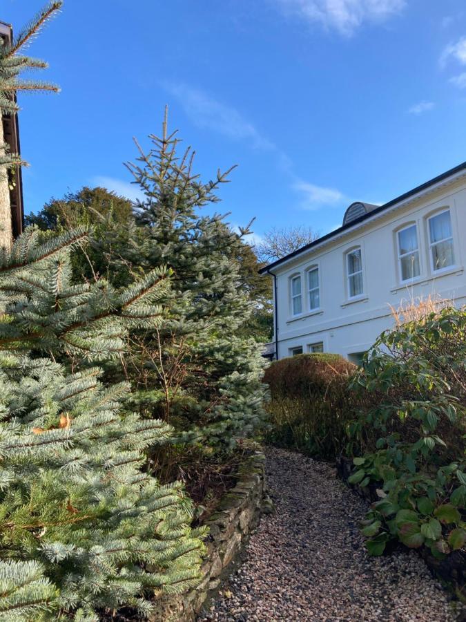 Hollyhocks Holiday Home- 2 Bedroomed Ground Floor Apartment Sleeps 5 Ivybridge Exteriér fotografie