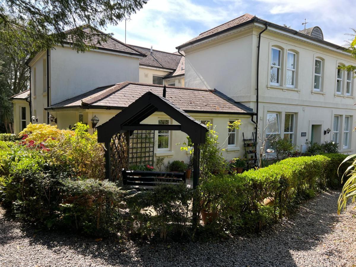Hollyhocks Holiday Home- 2 Bedroomed Ground Floor Apartment Sleeps 5 Ivybridge Exteriér fotografie